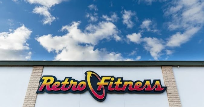 Retro Fitness · Bayonne